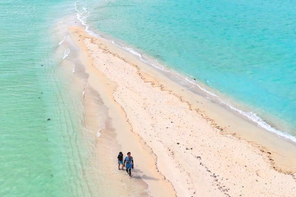 ユニの浜、ドローン