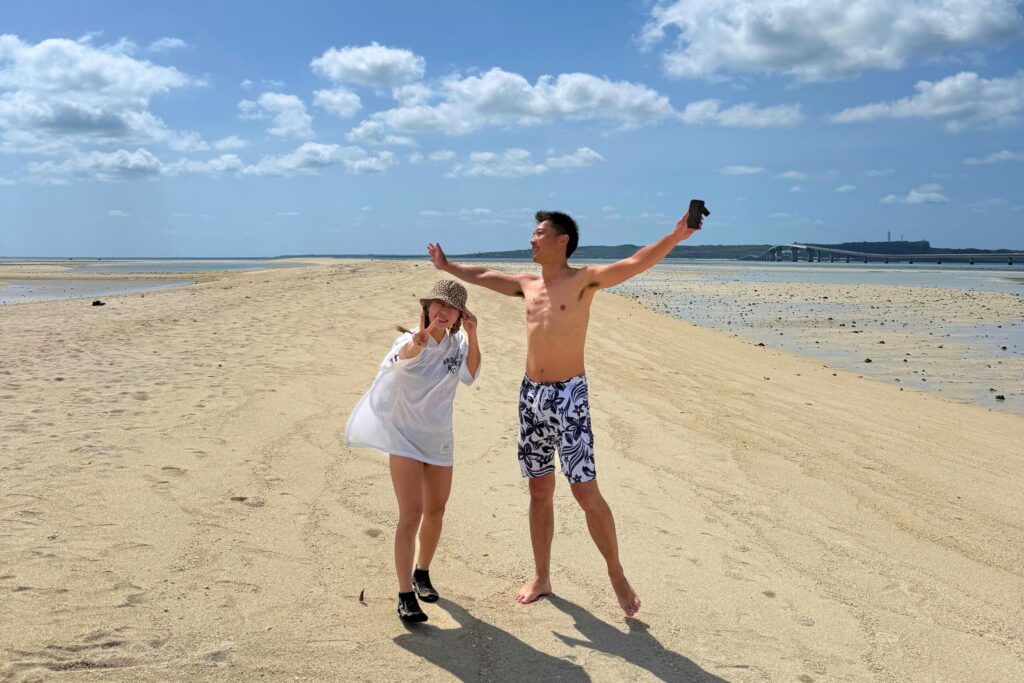 宮古島､ユニの浜､干潮､カップル
