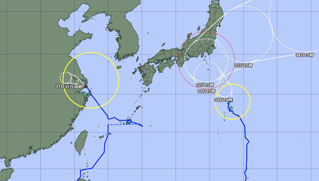 最新の台風進路予測図