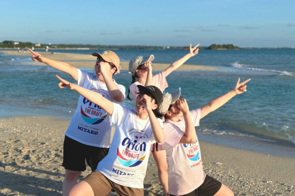 戦隊もののようなポーズでパシャリ！