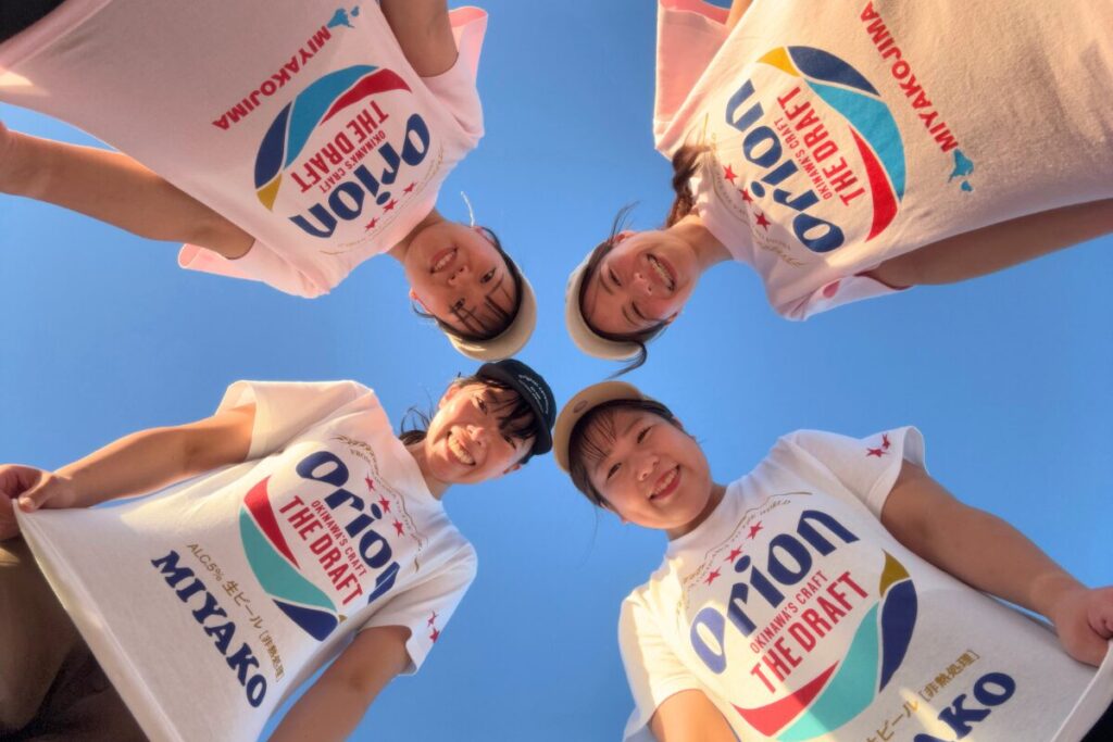 みんなのお揃いORIONTシャツで笑顔のショット