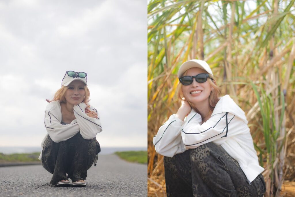 しゃがみ込んでの撮影素敵な笑顔も大人の魅力