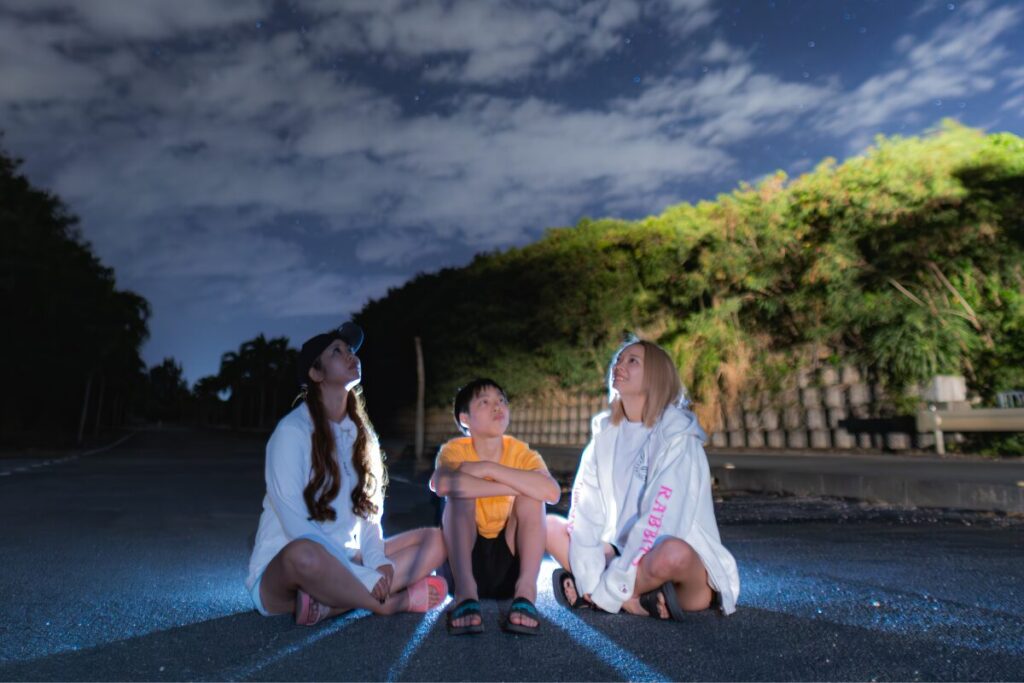 陸上でのほしぞら撮影 寄り添う3人