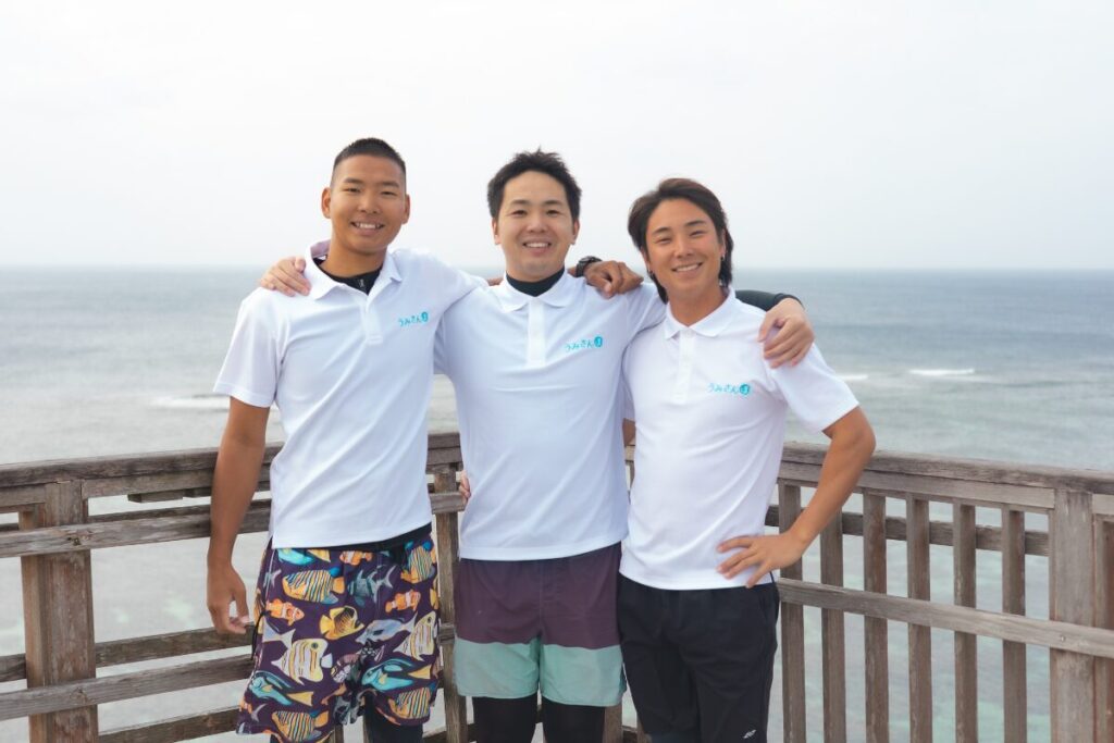 うみさんぽスタッフの集合写真