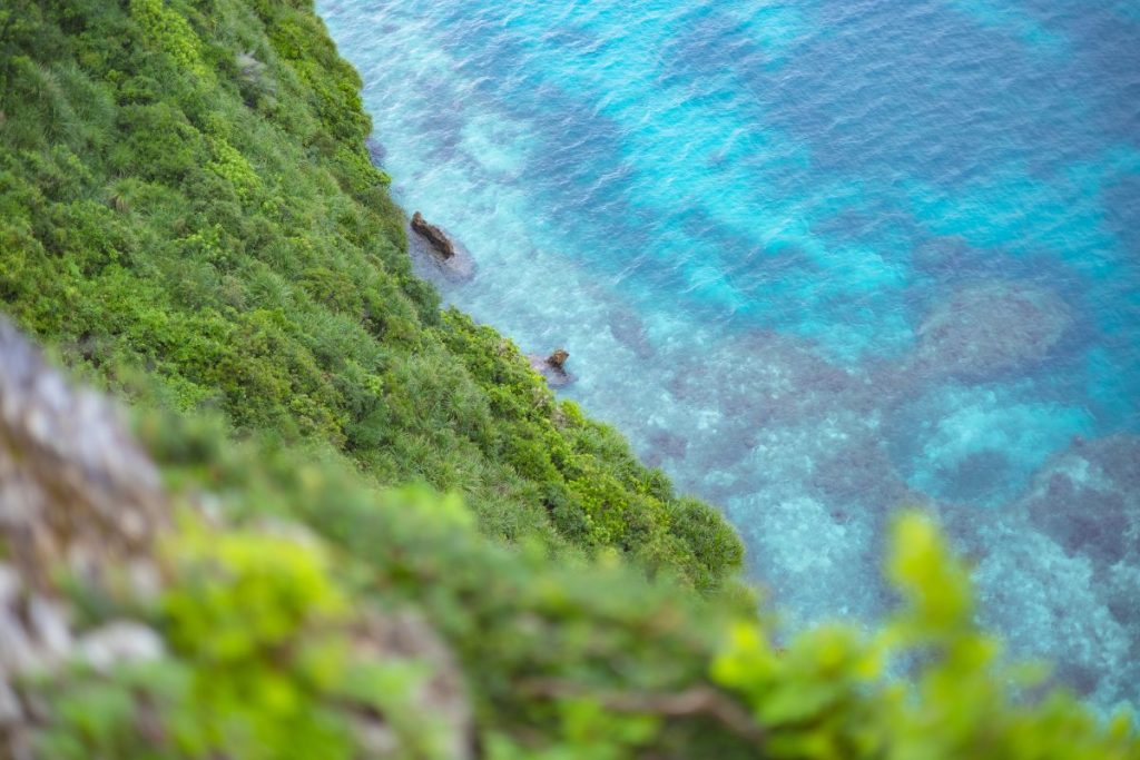 曇りの空の下で撮った写真。
曇っていてもきれいな海が感動的